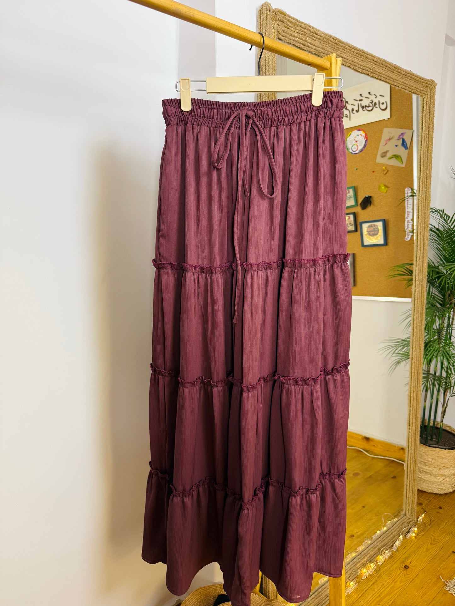 QUEEN SKIRT - جيب كوين