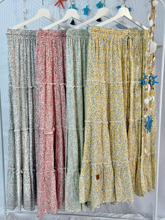 FLORAL SKIRT